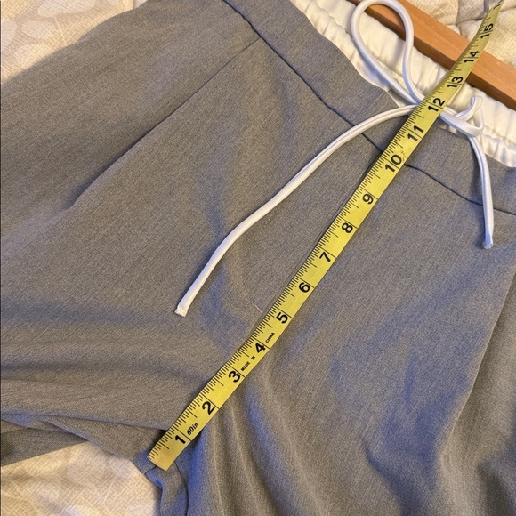 Zara Wide-Leg Light Gray Double Waisted Drawstring Pants - Picture 13 of 15